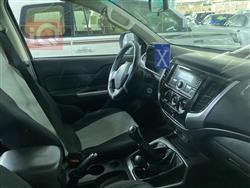 میتسوبیشی L200